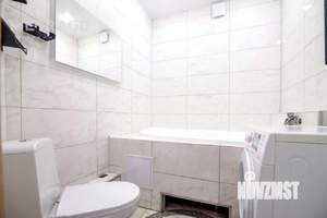 Студия квартира, вторичка, 33м2, 10/10 этаж