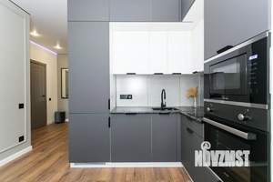 2-к квартира, вторичка, 40м2, 8/17 этаж