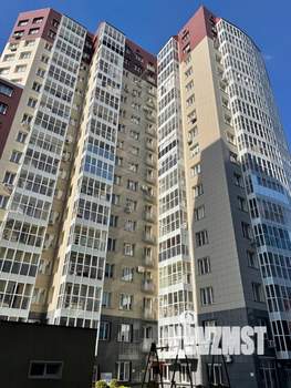 2-к квартира, вторичка, 64м2, 8/17 этаж