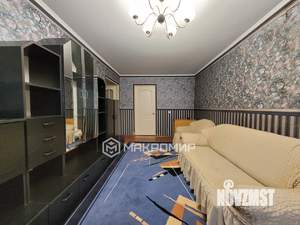 3-к квартира, вторичка, 61м2, 1/9 этаж