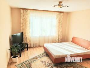 2-к квартира, вторичка, 62м2, 10/18 этаж