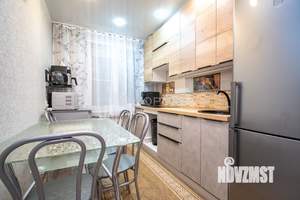 4-к квартира, вторичка, 69м2, 1/9 этаж