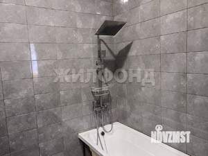 2-к квартира, вторичка, 61м2, 1/17 этаж