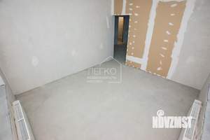 3-к квартира, вторичка, 72м2, 9/14 этаж