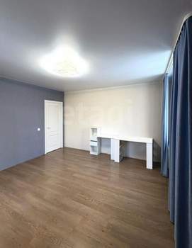 2-к квартира, вторичка, 61м2, 6/17 этаж