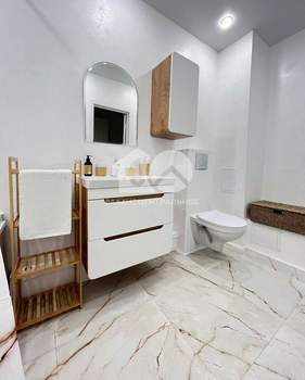 2-к квартира, вторичка, 49м2, 7/18 этаж