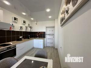 3-к квартира, вторичка, 90м2, 11/19 этаж