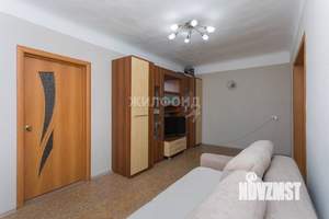 2-к квартира, вторичка, 42м2, 5/5 этаж