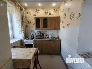 2-к квартира, вторичка, 39м2, 1/4 этаж