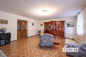 4-к квартира, вторичка, 110м2, 3/10 этаж