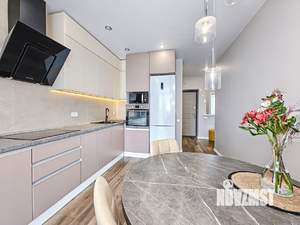 2-к квартира, вторичка, 60м2, 15/26 этаж