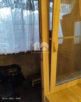 2-к квартира, вторичка, 44м2, 1/9 этаж