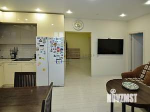 3-к квартира, вторичка, 83м2, 12/19 этаж