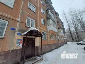 2-к квартира, вторичка, 44м2, 1/5 этаж