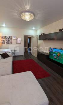 2-к квартира, вторичка, 63м2, 10/16 этаж