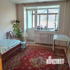 4-к квартира, вторичка, 61м2, 3/5 этаж
