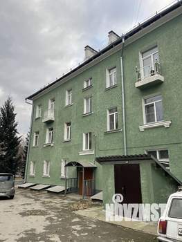 2-к квартира, вторичка, 52м2, 1/3 этаж