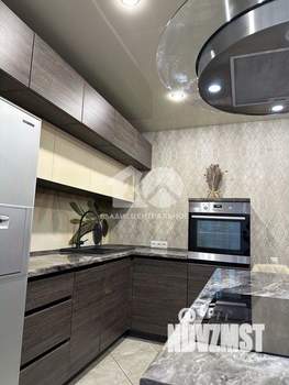 3-к квартира, вторичка, 97м2, 2/14 этаж