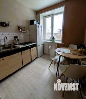 2-к квартира, вторичка, 40м2, 5/5 этаж