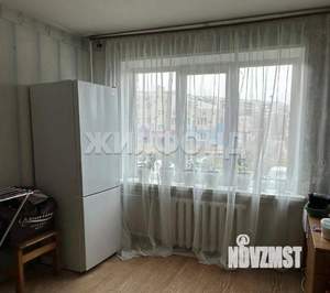 3-к квартира, вторичка, 61м2, 1/9 этаж