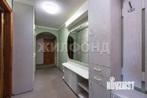 3-к квартира, вторичка, 68м2, 1/9 этаж