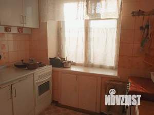 4-к квартира, вторичка, 62м2, 3/5 этаж