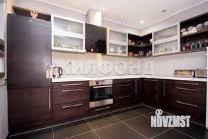 3-к квартира, вторичка, 100м2, 3/6 этаж