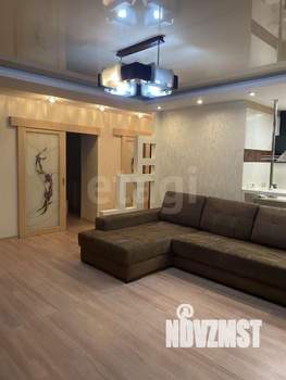 3-к квартира, вторичка, 82м2, 8/10 этаж