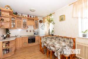2-к квартира, вторичка, 80м2, 3/5 этаж