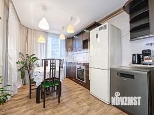 3-к квартира, вторичка, 74м2, 4/17 этаж