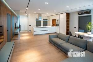 4-к квартира, вторичка, 121м2, 17/25 этаж