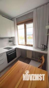 2-к квартира, вторичка, 43м2, 8/9 этаж