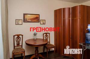 3-к квартира, вторичка, 74м2, 2/2 этаж