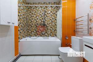 2-к квартира, вторичка, 64м2, 7/25 этаж