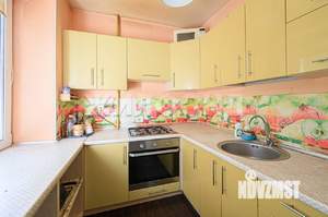 4-к квартира, вторичка, 64м2, 2/4 этаж