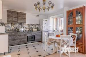 3-к квартира, вторичка, 80м2, 6/14 этаж