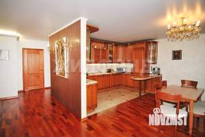 4-к квартира, вторичка, 132м2, 6/13 этаж