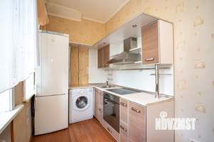 3-к квартира, вторичка, 65м2, 3/6 этаж