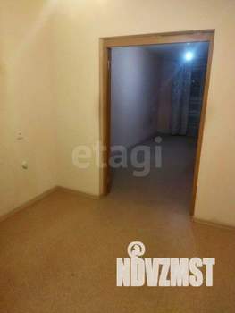 3-к квартира, вторичка, 58м2, 1/10 этаж