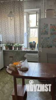 3-к квартира, вторичка, 63м2, 3/10 этаж