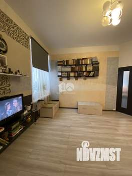 2-к квартира, вторичка, 61м2, 1/4 этаж