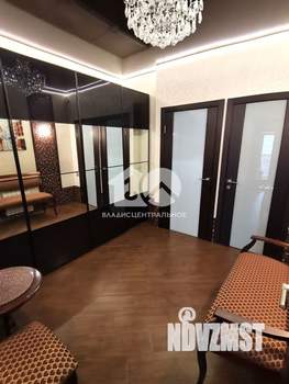 4-к квартира, вторичка, 230м2, 2/2 этаж