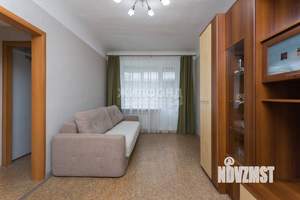 2-к квартира, вторичка, 42м2, 5/5 этаж