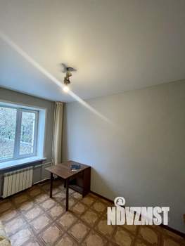 2-к квартира, вторичка, 52м2, 1/3 этаж