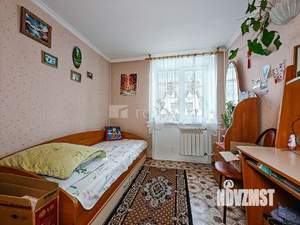 4-к квартира, вторичка, 61м2, 3/5 этаж