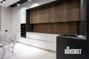 3-к квартира, вторичка, 133м2, 1/10 этаж