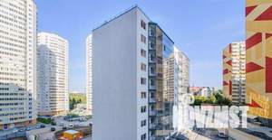 2-к квартира, вторичка, 70м2, 4/17 этаж