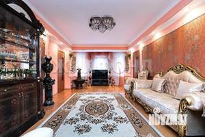 3-к квартира, вторичка, 100м2, 1/10 этаж