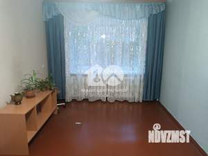2-к квартира, вторичка, 42м2, 1/5 этаж
