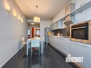 3-к квартира, вторичка, 110м2, 9/9 этаж